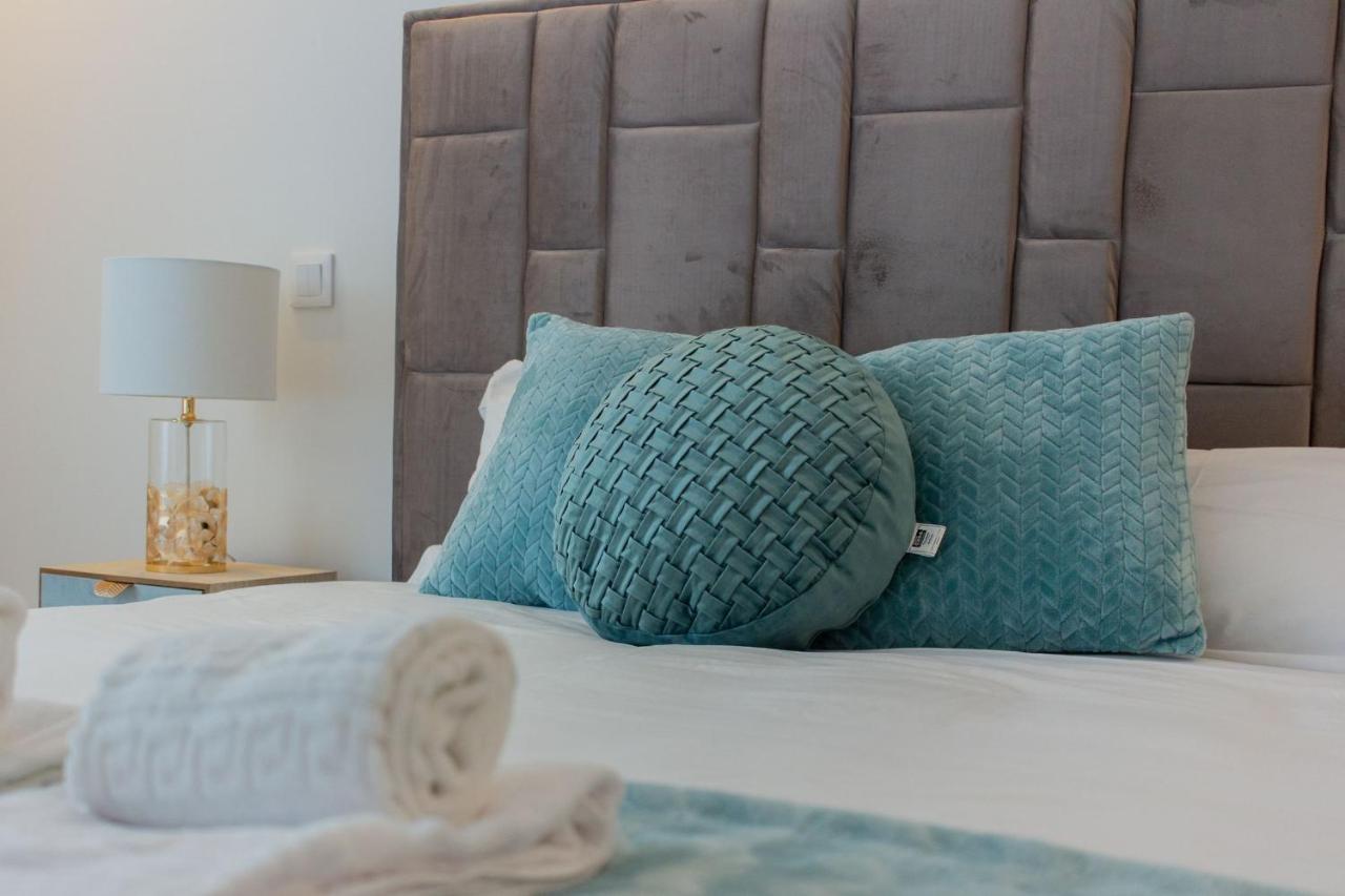 Stunning Apartment W/ Free Parking By Lovelystay Porto Exterior foto